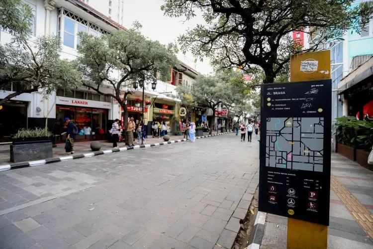 Nuansa Klasik Jalan Braga, Pengalaman tak Terlupakan di Kota Bandung