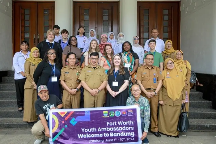 Bertukar Pengalaman, Delegasi Pemuda Fort Worth Texas Sambangi Kota Bandung