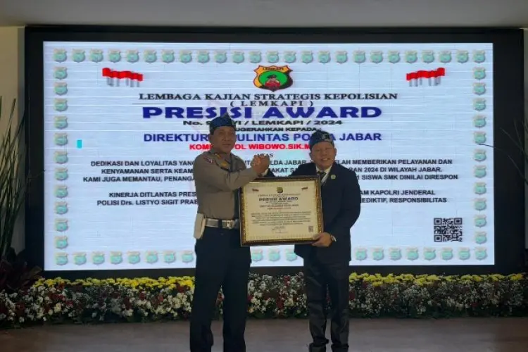 Ditlantas Polda Jabar Sabet Dua Penghargaan Presisi Award