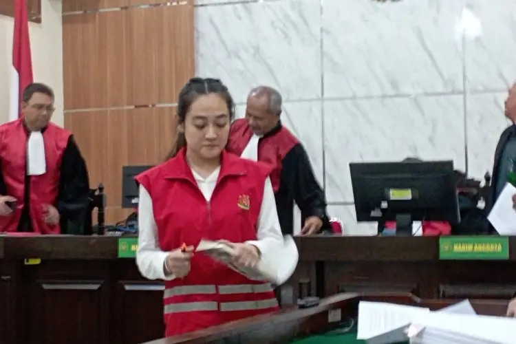 Sidang Perkara Tipu Gelap Dengan Terdakwa Adetya Yessy Menghadirkan Tiga Orang Saksi
