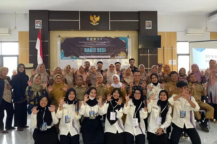 Mahasiswa Kesmas Universitas Siliwangi Luncurkan Program Rakit Sesi untuk Penderita Hipertensi