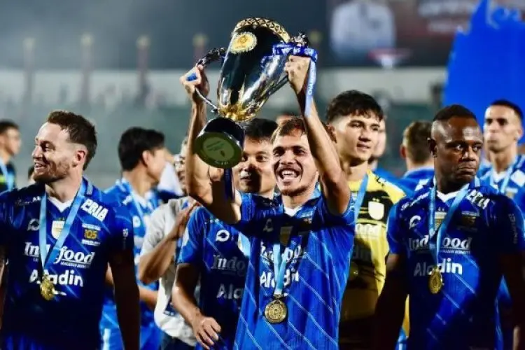 Ini Ungkapan Rezaldi Hehanussa Bawa Persib Juara Liga 1 2023/2024
