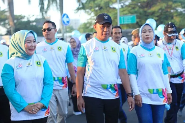 Perayaan HJB ke 542 Tahun di Stadion Pakansari Sangat Meriah, Puluhan Ribu Peserta Jalan Sehat Sumringah