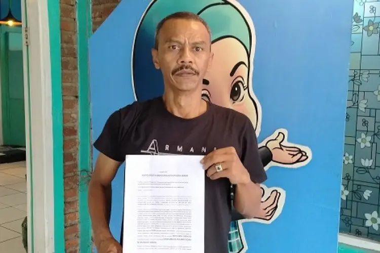 Para pedagang Pasar Patrol Pertanyakan Pungutan Biaya untuk Pembuatan NIB