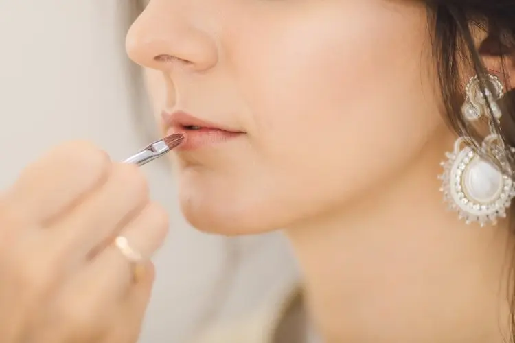 Tren Cherry Makeup Look! Untuk Pemula Langsung Praktikan dengan 5 Tips Mudah Ini