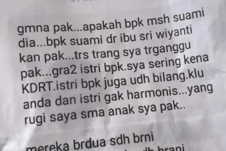 Viral! Bungkus Gorengan Diduga Isi Chat WhatsApp dari Istri yang Diselingkuhi Suami