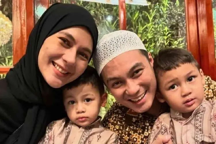 Ramalan Hard Gumay Sebut Artis Inisial B dan P Cerai, Nama Baim Wong - Paula Ikut Terseret