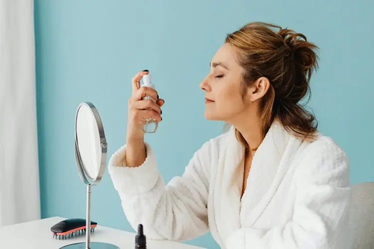 Face Mist: Rahasia Kulit Segar dan Lembap di Tengah Kesibukan