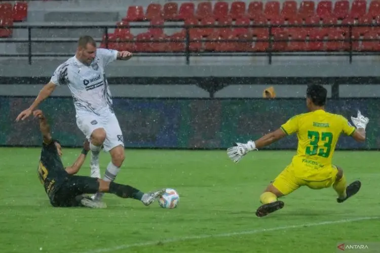 Wiljan Plum Resmi Dilepas Borneo FC, Persib Bandung Mau Menampung?