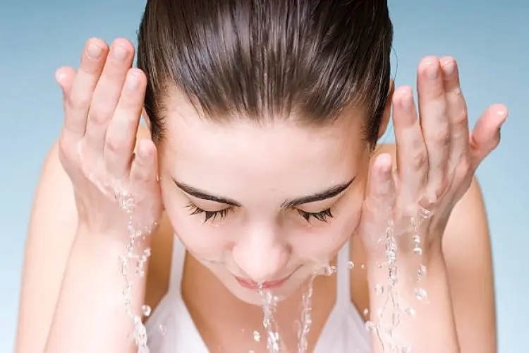 Rahasia Kulit Glowing: 3 Produk Skincare Andalan yang Wajib Kamu Coba!