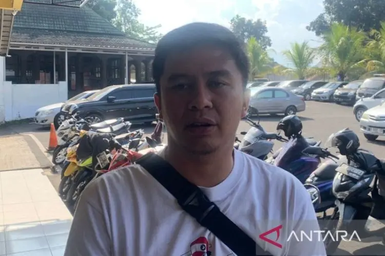 Dua Kios Dibakar Emak-emak Lantaran Jual Obat Terlarang