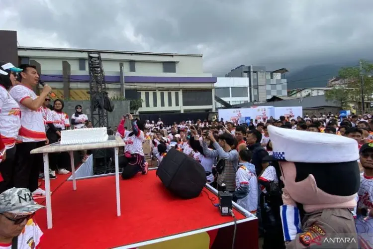 Polres Garut-Jabar Kampanyekan Bahaya Judi Daring pada "Fun Run 2024"