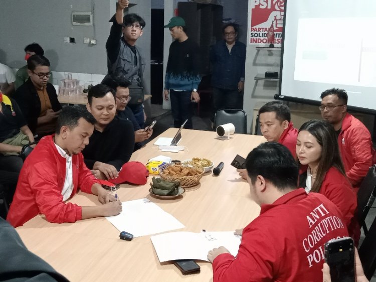 Siap Bangun Kota Bandung Lebih Baik, Juwanda Daftar Pilwalkot Melalui PSI