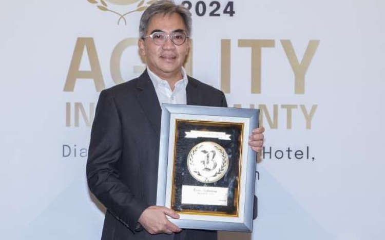 Mampu Jaga Kinerja, bank bjb Raih Penghargaan Bisnis Indonesia Award 2024