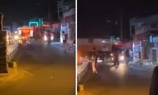 Viral Detik-detik Menegangkan Mobil Damkar Tertabrak Kereta Api di Indramayu