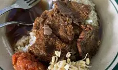 Resep Rawon Daging Sapi Istimewa: Sensasi Gurih Medok dan Berempah Membangkitkan Selera, Masak Gampang, Rasanya Bikin Nagih Pakai Bumbu Racik!