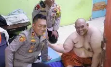 Polres Bogor Bantu Proses Pengobatan Singgih Sugiarto Pria Obesitas di Cibinong yang Menderita Sejak 3 Tahun Lalu