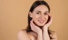 Rahasia Awet Muda Terungkap! 5 Kandungan Ajaib dalam Skincare yang Bikin Kulit Kencang dan Bebas Kerutan, Wajah Cantik Alami