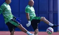 Luizinho Passos Kepincut Dua Kiper Akademi Persib Ini