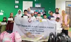 Menyambut Hari Anak Nasional, Srikandi dan YBM PLN Cikarang Salurkan Bantuan Pendidikan dalam Program Beasiswa Cahaya Pintar