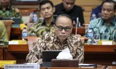 Didesak Mundur, Menkominfo Budi Arie Pilih Kunci Akun Instagram