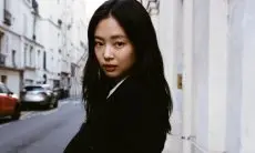 Ketahuan Merokok dalam Ruangan Jennie BLACKPINK Minta Maaf pada Penggemar dan Staf
