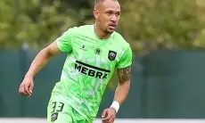Resmi Sudah Persib Rekrut Gustavo Franca sebagai Bek Anyar
