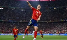 Dani Olmo Menatap Dua Gelar Prestisius: Juara dan Top Skorer Euro 2024!
