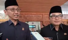 Dirut Bank Kabupaten Cirebon Suating Pecahkan Rekor 29 Tahun Menjabat, Ini Kata Ketua DPRD Kabupaten Cirebon