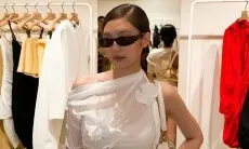Staf yang Seruangan dengan Jennie BLACKPINK saat Merokok Membela sang Idola: Dia Terus Meminta Maaf