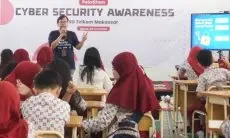 Gelar Pelatihan Cyber Security Awareness, Telkom Arahkan Siswa Belajar Bijak Menggunakan Internet