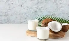 Bukan Hanya untuk Masakan, Santan Juga Mampu Jadikan Rambut Lebih Halus hingga Kulit Awet Muda