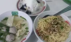 3 Rekomendasi Bakmie Halal di Kota Kembang yang Lezat dan Menggugah Selera