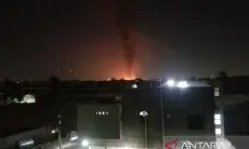 Mendukung Israel, AS-Inggris Luncurkan Tiga Serangan di Bandara Internasional Yaman