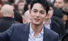 Pendapatan YG Lebih Rendah dari Uang yang Diberikan Mingyu SEVENTEEN pada Orang Tuanya