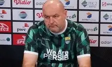 Bojan Hodak Jelaskan Soal Budget Persib untuk Musim 2024 2025