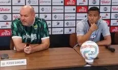 Bojan Hodak Pastikan Masih Bongkar Pasang Pemain di Laga Persib vs Persis Solo