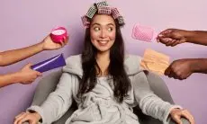 7 Tips Perawatan Rambut Anti Penuaan untuk Cegah Kerontokan dan Kulit Kering