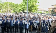 Lepas 1.136 Mahasiswa UNIGA Ikuti KKN Tematik, Sekda Herman Punya Harapan Ini