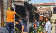 Misteri Dibalik Tulisan Dinding Rumah Penemuan Kerangka Manusia di Tanimulya, Teka-teki Penyebab Kematian Indah dan Elia