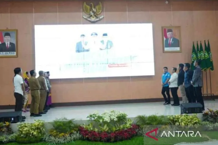 Pemkab Bekasi Luncurkan 100 Paket Bantuan Pintar