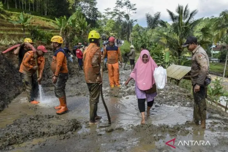 BPBD Garut Turunkan Tim Tangani 46 Titik Bencana Alam