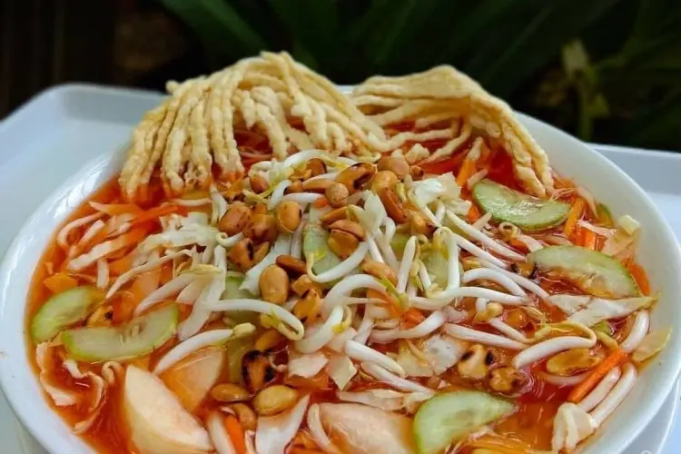 Sensasi Segar Asam Gurih Asinan Sayur Bogor, Sajian Sederhana yang Menggugah Selera!