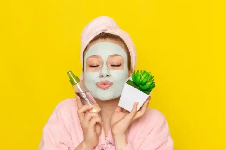 5 Masker Wajah dari Bunga yang Efektif untuk Cerahkan Kulit Secara Instan