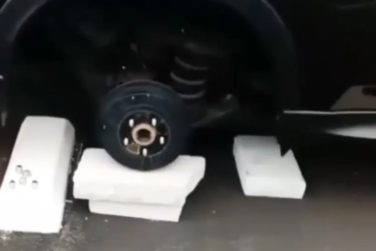 Viral Ban Mobil Hilang di Parkiran hingga Buat Bingung Satu Keluarga