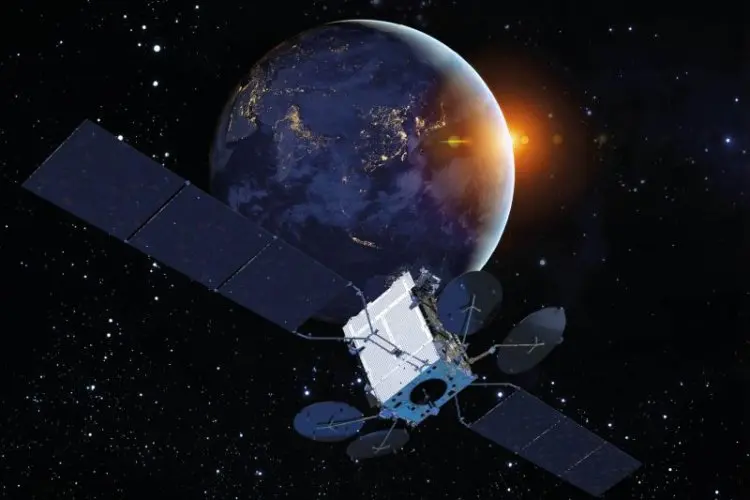 Satelit Komunikasi Pertama Buatan Turki Berhasil Diluncurkan