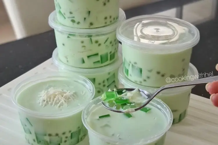 SEGAR MANIS! Resep Buko Pandan Nutrijel: Dessert Creamy Sempurna untuk Arisan dan Jualan!