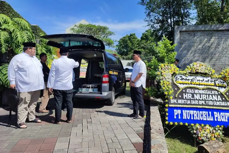 Mantan Gubernur Jabar HR Nuriana Dimakamkan di Taman Makam Pahlawan