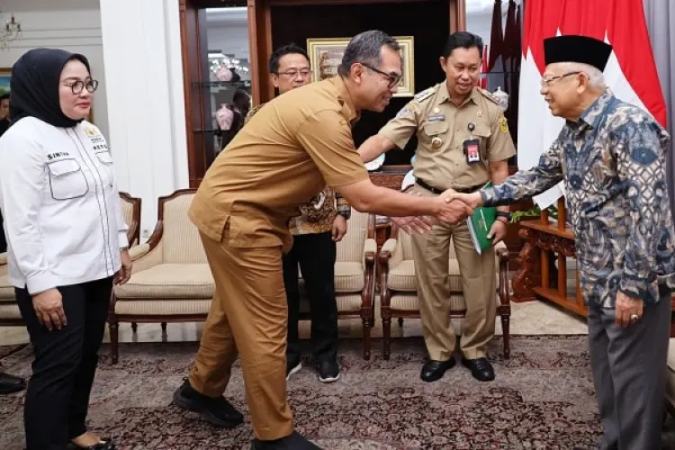 Temui Ma'ruf Amin, Asmawa Tosepu Beberkan Progres Penataan Kawasan Puncak dan Pembangunan Jalan Puncak 2