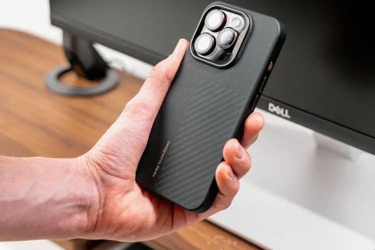 Review HP iPhone 15 Pro Max: Raja Smartphone dengan Layar Super Retina XDR yang Memukau, Performa Luar Biasa, dan Kamera Canggih